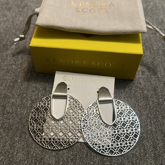 Diane Silver Statement Earrings In Silver Filigree - Picture 5 of 7